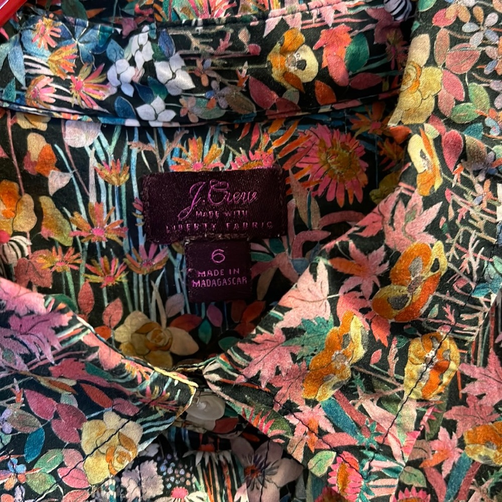 J Crew Liberty Art fabric ladies size 6 blouse